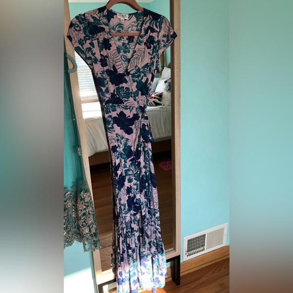 Anthropologie Wrap Maxi Dress, By XIX PALMS, Hawaii, Size S, Blue Floral - Picture 5 of 10